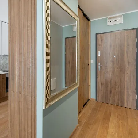 Apartman Modern With Parking Near Tauron Arena By Renters