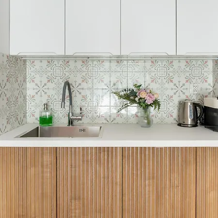 Modern With Parking Near Tauron Arena By Renters 아파트